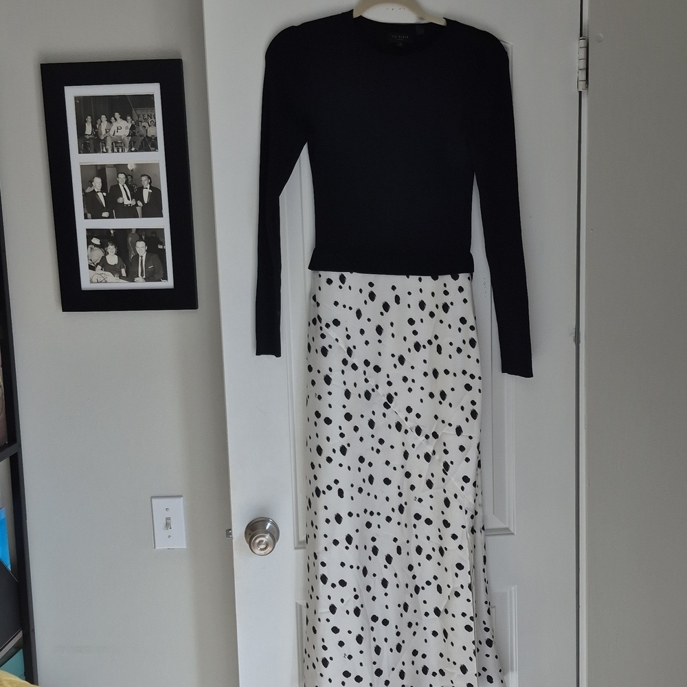 Ted Baker London Maxi Dress Blk Knit Long Sleeve Top Blk Wht Dot Silk Poly Skirt